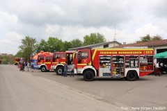 Ein Teil der ausgestellten Feuerwehrfahrzeuge